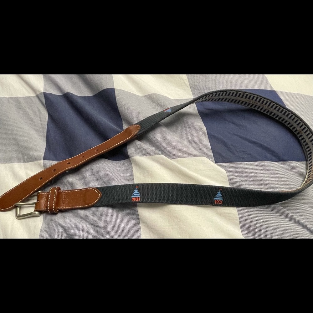 PETER MILLAR navy golf belt size 36